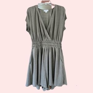 Wrap Romper Flowy Shorts Cap Short Sleeves V-Neck Heather Olive Army Green Small